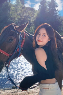 诱惑我的邻家美女姐姐